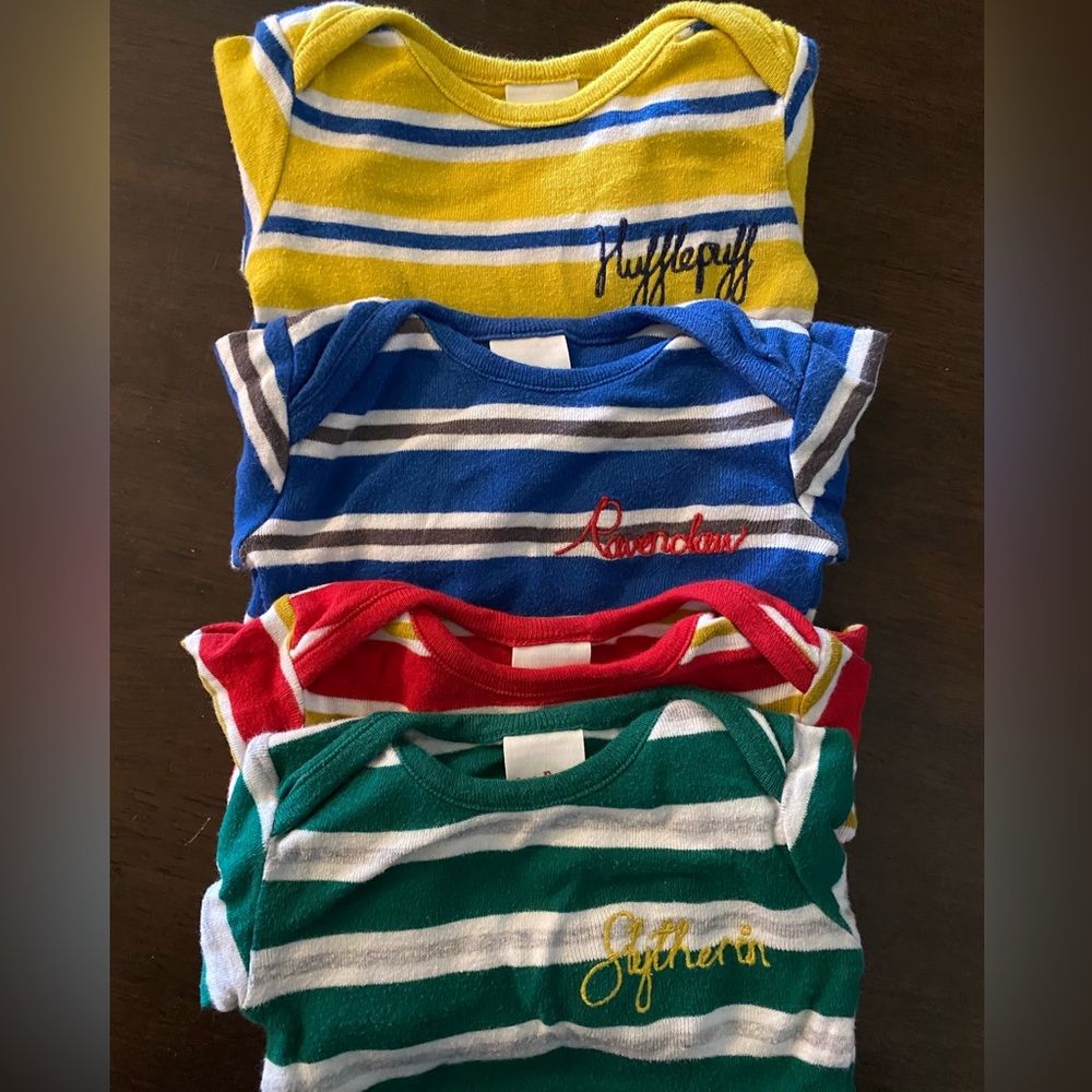 Baby Boden Hogwarts House bodysuits
